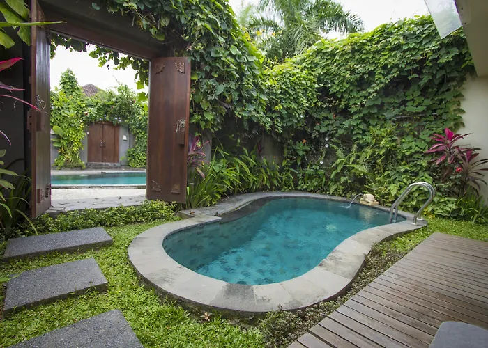 Ladera Villa